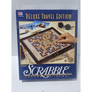 SCRABBLE Deluxe Travel Edition Folding Board 100 Wood Tiles 100% Milton Bradley